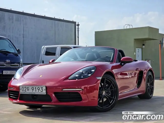 Porsche 718 2017 2.0 автомат (гидро), миниатюра 3