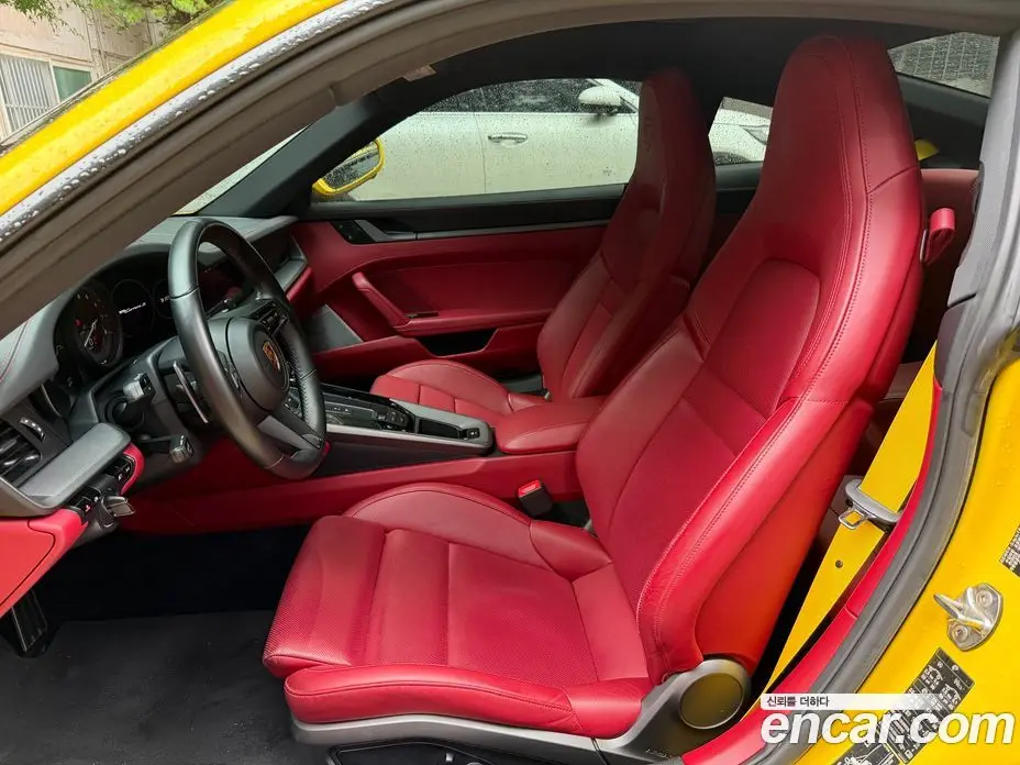 Porsche 911 2021 3.0 автомат (гидро), фото 19