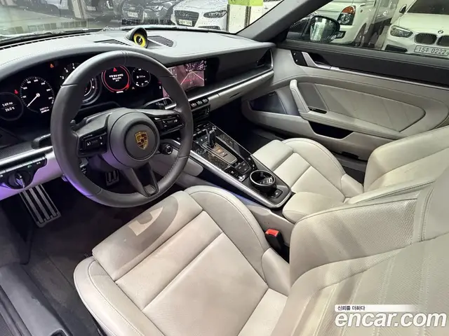 Porsche 911 2022 3.7 автомат (гидро), миниатюра 8