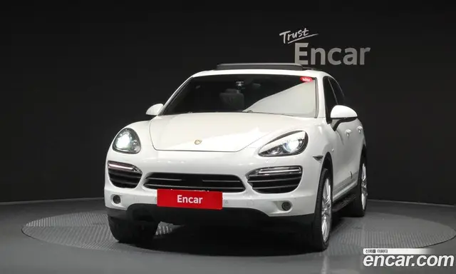 Porsche Cayenne 2013 4.1 автомат (гидро), миниатюра 3