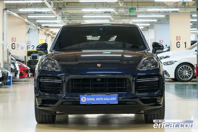 Porsche Cayenne, 2021, 53 000 км