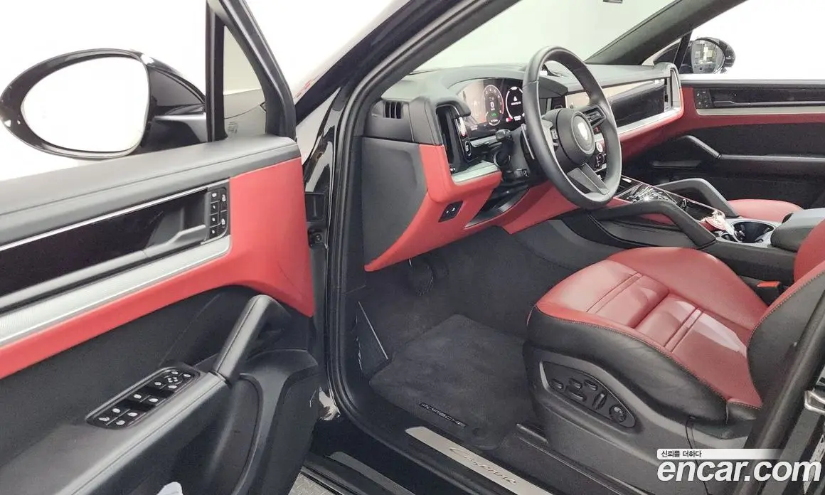 Porsche Cayenne 2024 3.0 автомат (гидро), фото 13