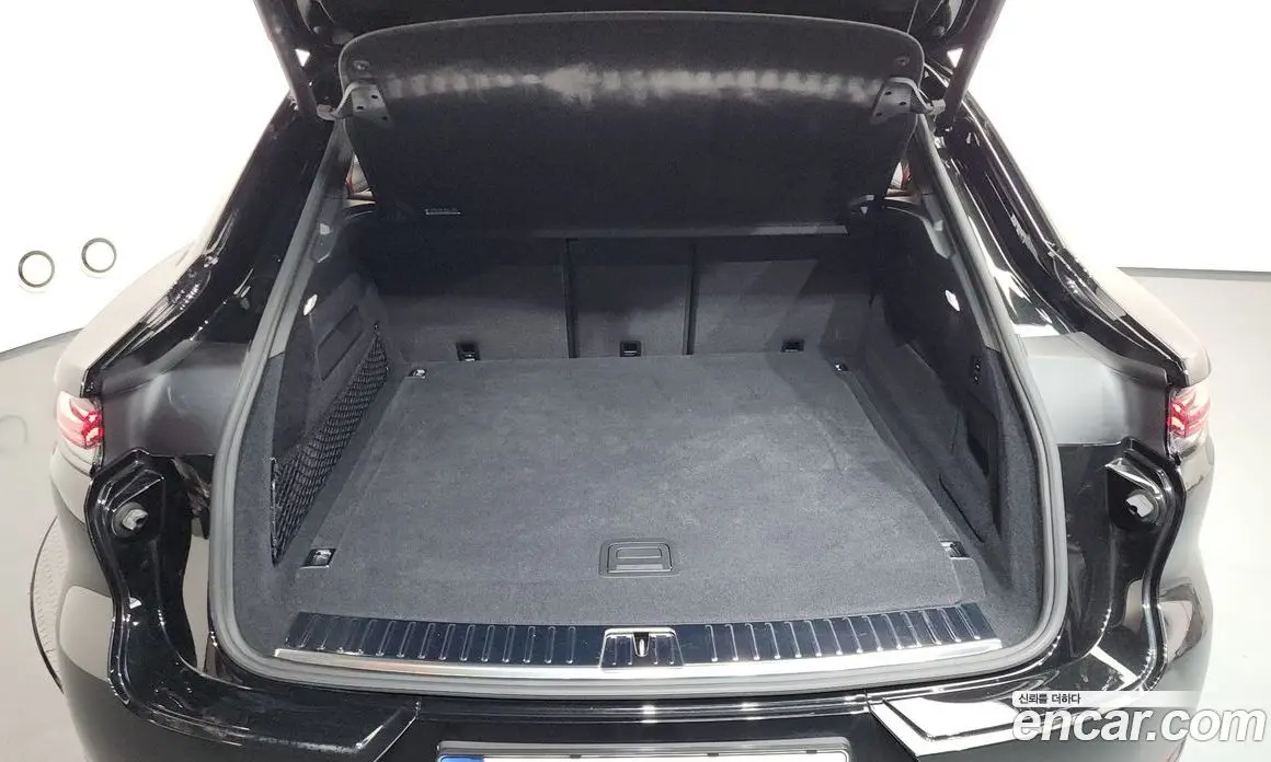 Porsche Cayenne 2024 3.0 автомат (гидро), фото 24