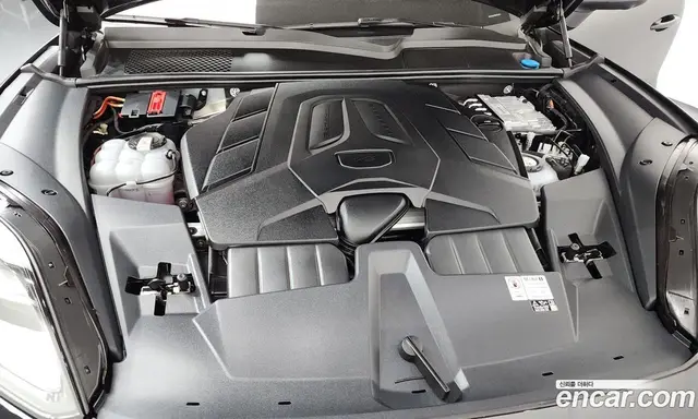 Porsche Cayenne 2024 3.0 автомат (гидро), миниатюра 6