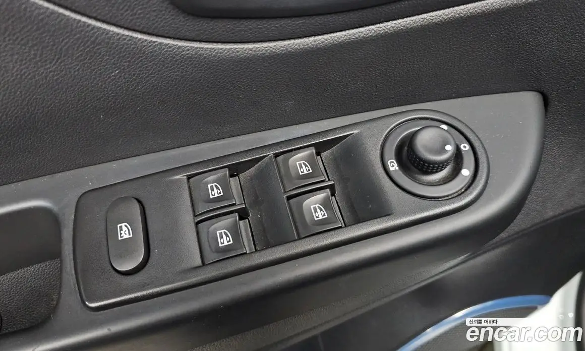 Renault (Samsung) QM3 2017 1.5 автомат (гидро), фото 13