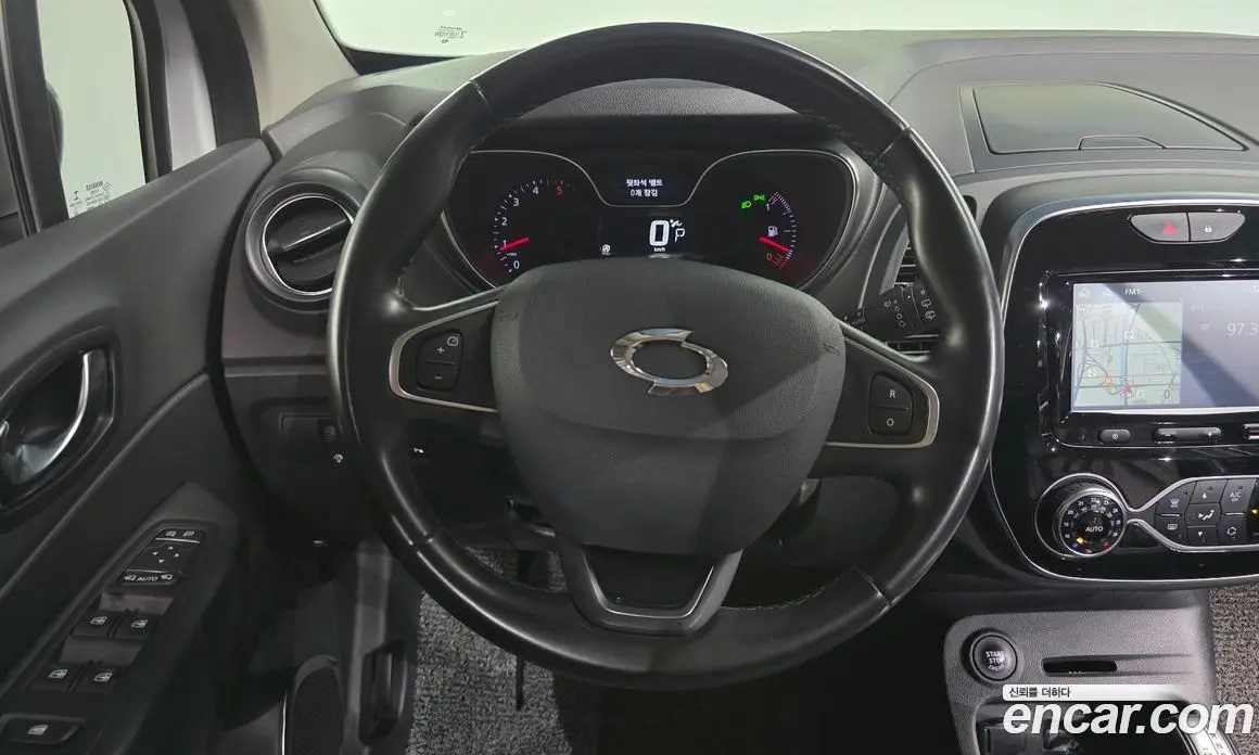 Renault (Samsung) QM3 2018 1.5 автомат (гидро), фото 13