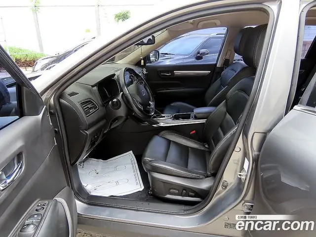 Renault (Samsung) QM6 2018 2.0 автомат (гидро), миниатюра 5 Renault (Samsung) QM6 2018 2.0 автомат (гидро), миниатюра 5