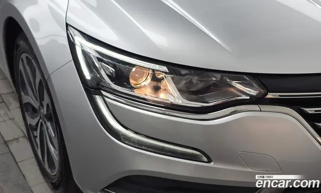 Renault (Samsung) SM6 2016 2.0 автомат (вариатор), миниатюра 8