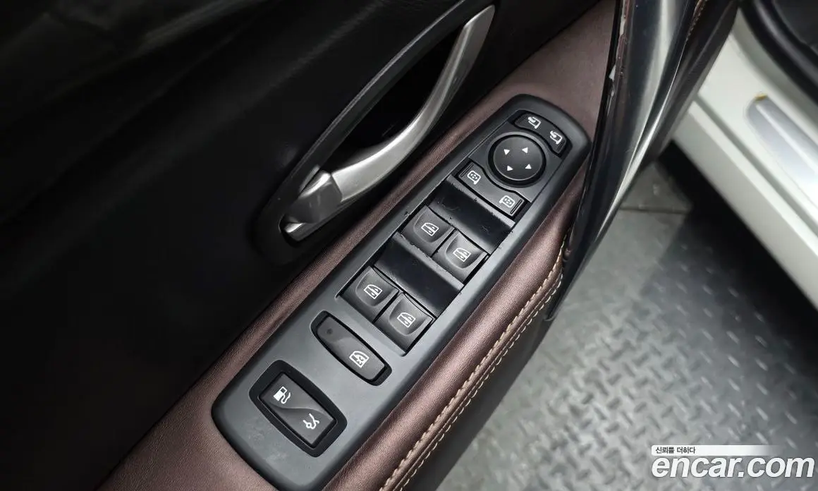 Renault (Samsung) SM7 2013 2.5 автомат (гидро), фото 28