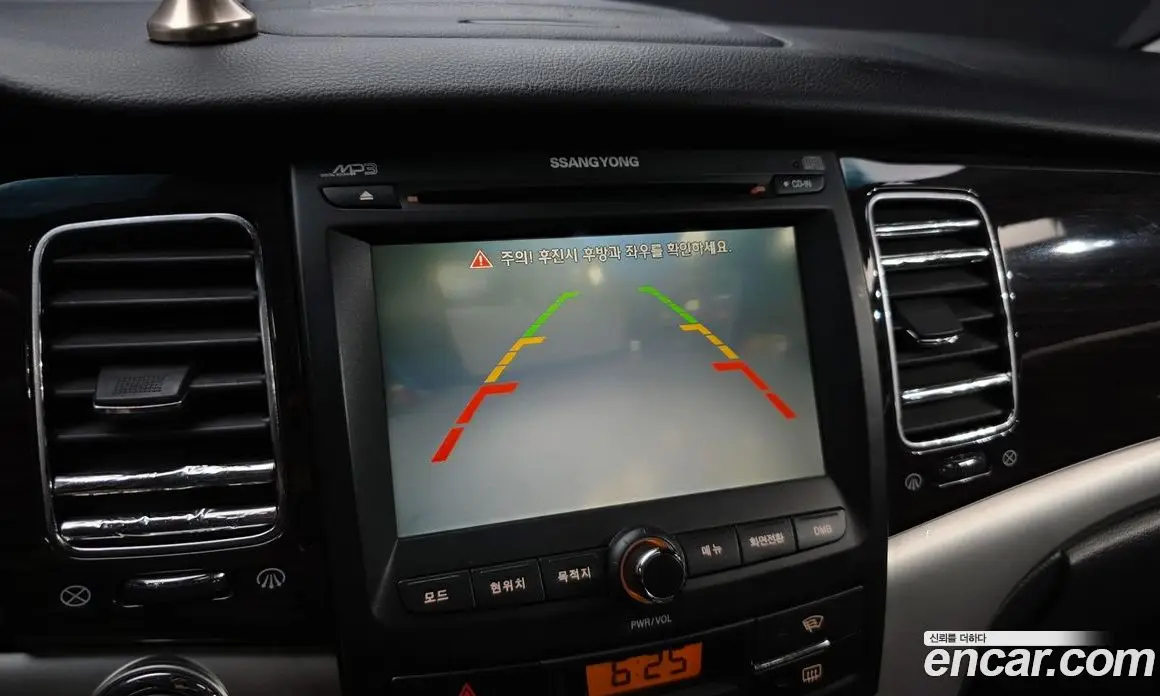 SsangYong Korando 2011 2.0 автомат (гидро), фото 14