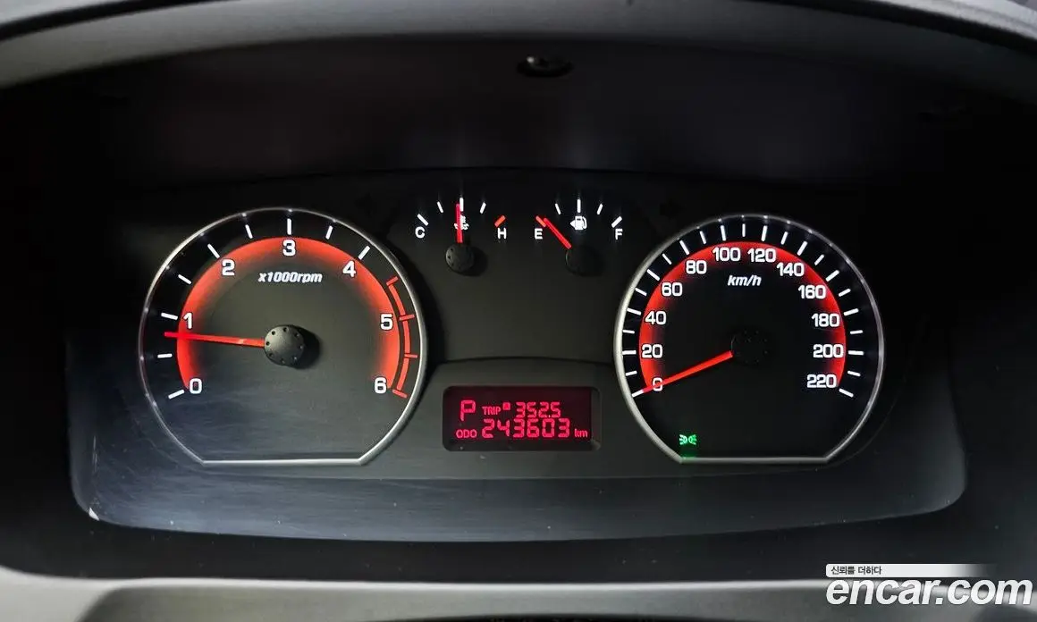 SsangYong Korando 2016 2.0 автомат (гидро), фото 8