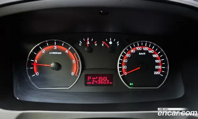 SsangYong Korando 2016 2.0 автомат (гидро), миниатюра 8
