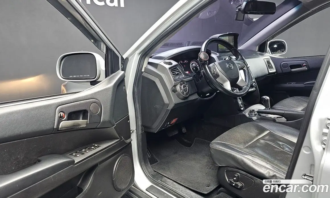 SsangYong Korando 2016 2.0 автомат (гидро), фото 10