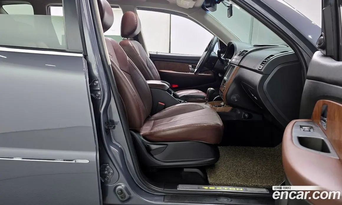 SsangYong Rexton 2017 2.2 автомат (гидро), фото 10 SsangYong Rexton 2017 2.2 автомат (гидро), фото 10