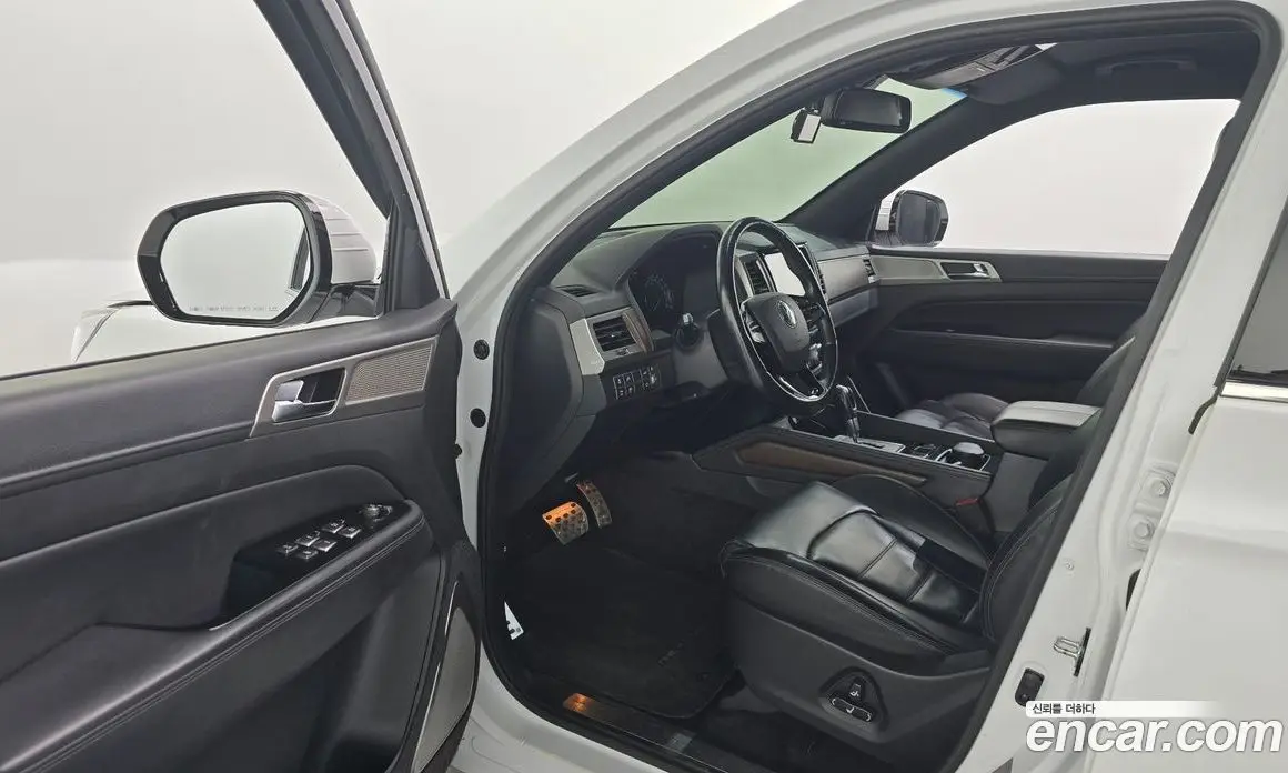 SsangYong Rexton 2018 2.2 автомат (гидро), фото 13