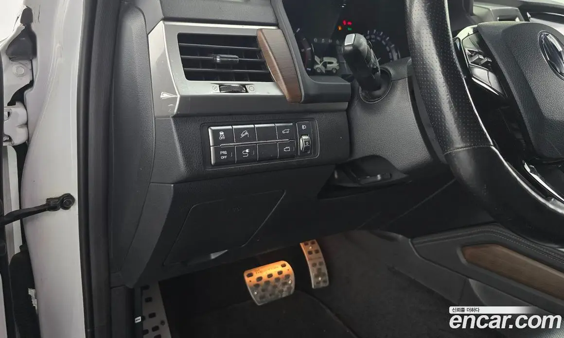 SsangYong Rexton 2018 2.2 автомат (гидро), фото 26