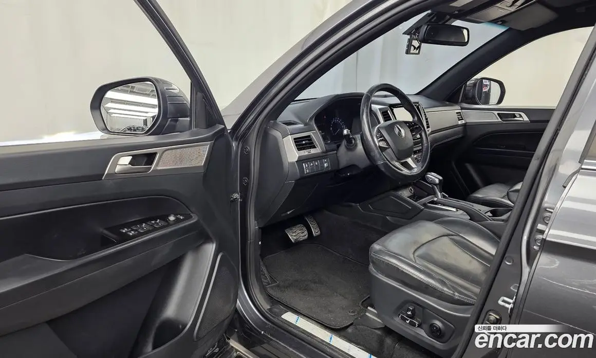 SsangYong Rexton 2019 2.2 автомат (гидро), фото 10
