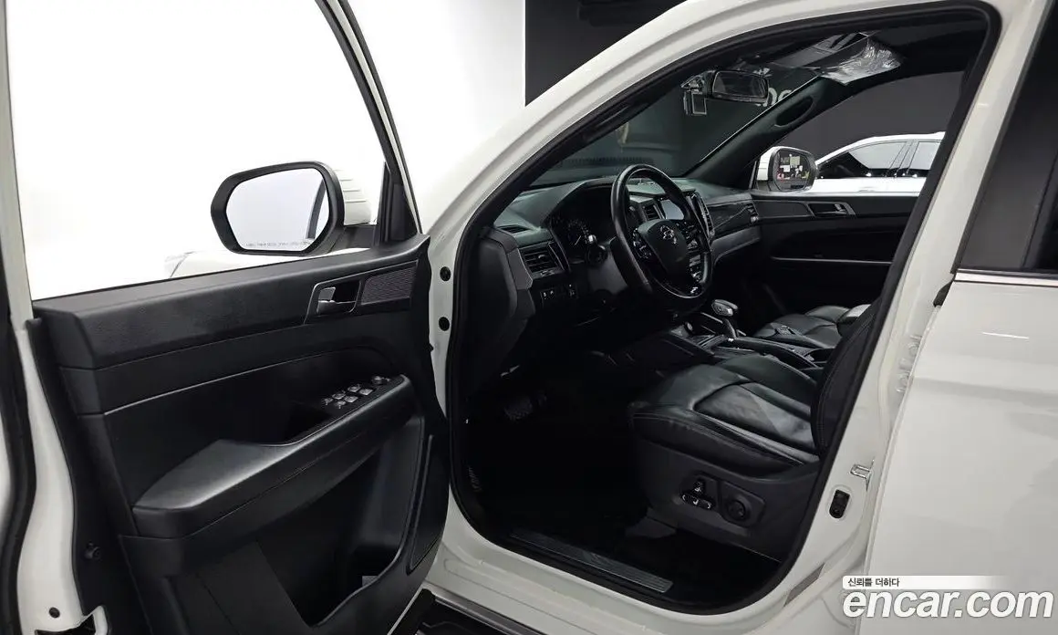SsangYong Rexton 2021 2.2 автомат (гидро), фото 13