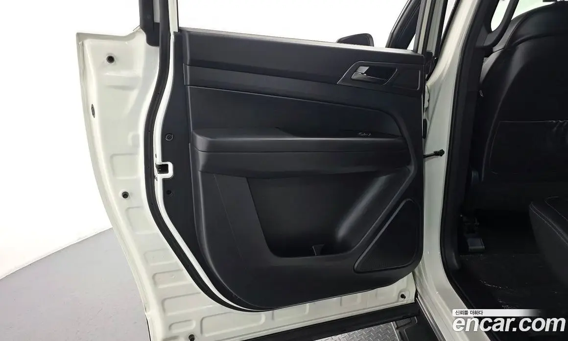 SsangYong Rexton 2021 2.2 автомат (гидро), фото 15