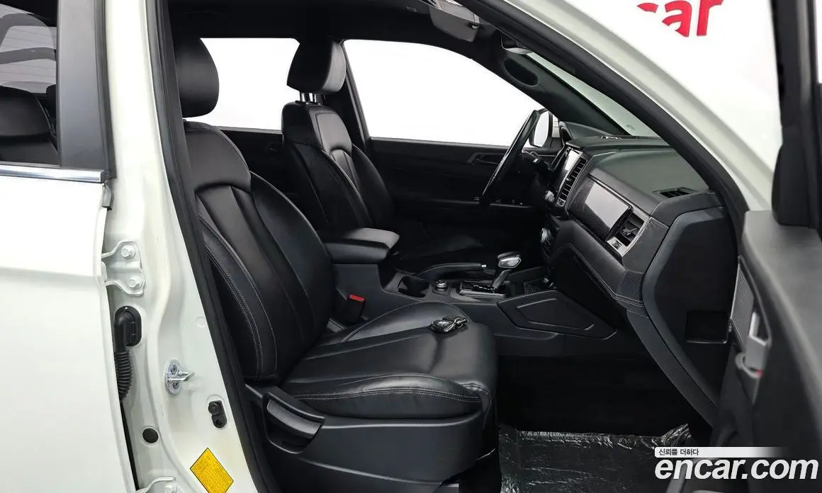 SsangYong Rexton 2021 2.2 автомат (гидро), фото 16