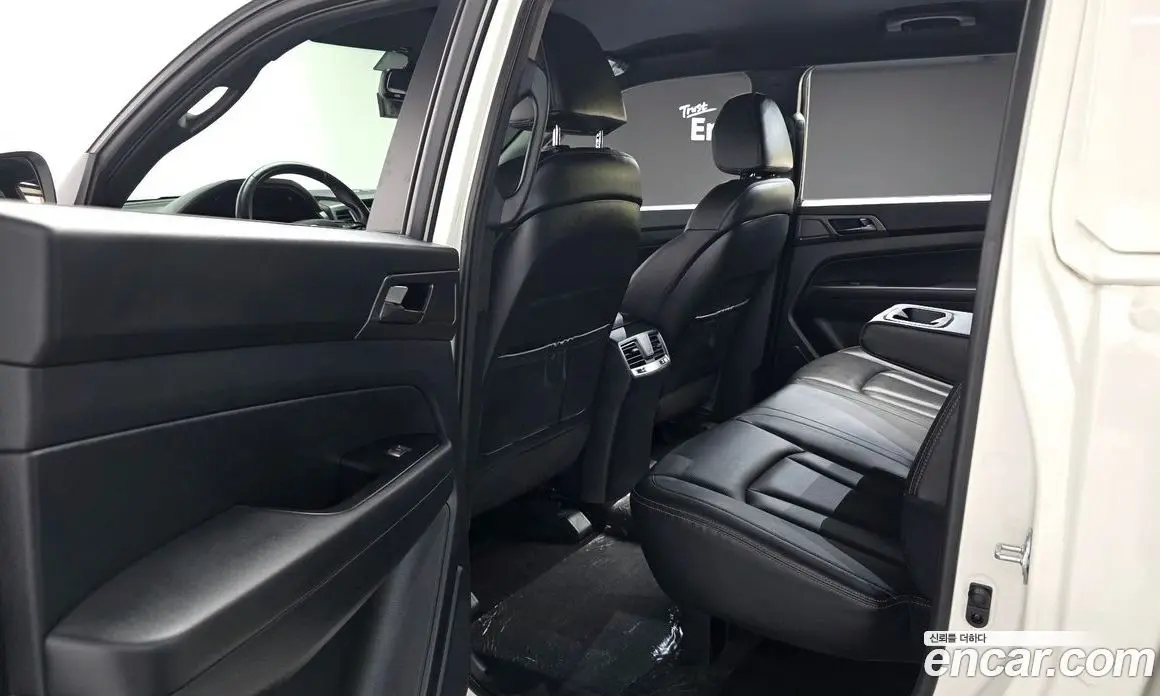 SsangYong Rexton 2021 2.2 автомат (гидро), фото 17