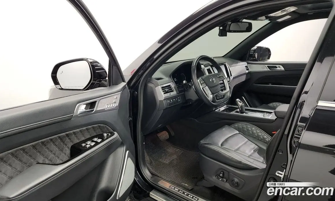 SsangYong Rexton 2022 2.2 автомат (гидро), фото 10 SsangYong Rexton 2022 2.2 автомат (гидро), фото 10