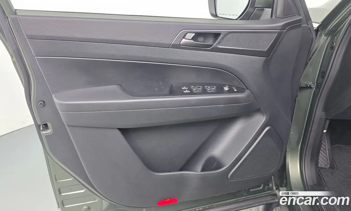SsangYong Rexton 2023 2.2 автомат (гидро), фото 14
