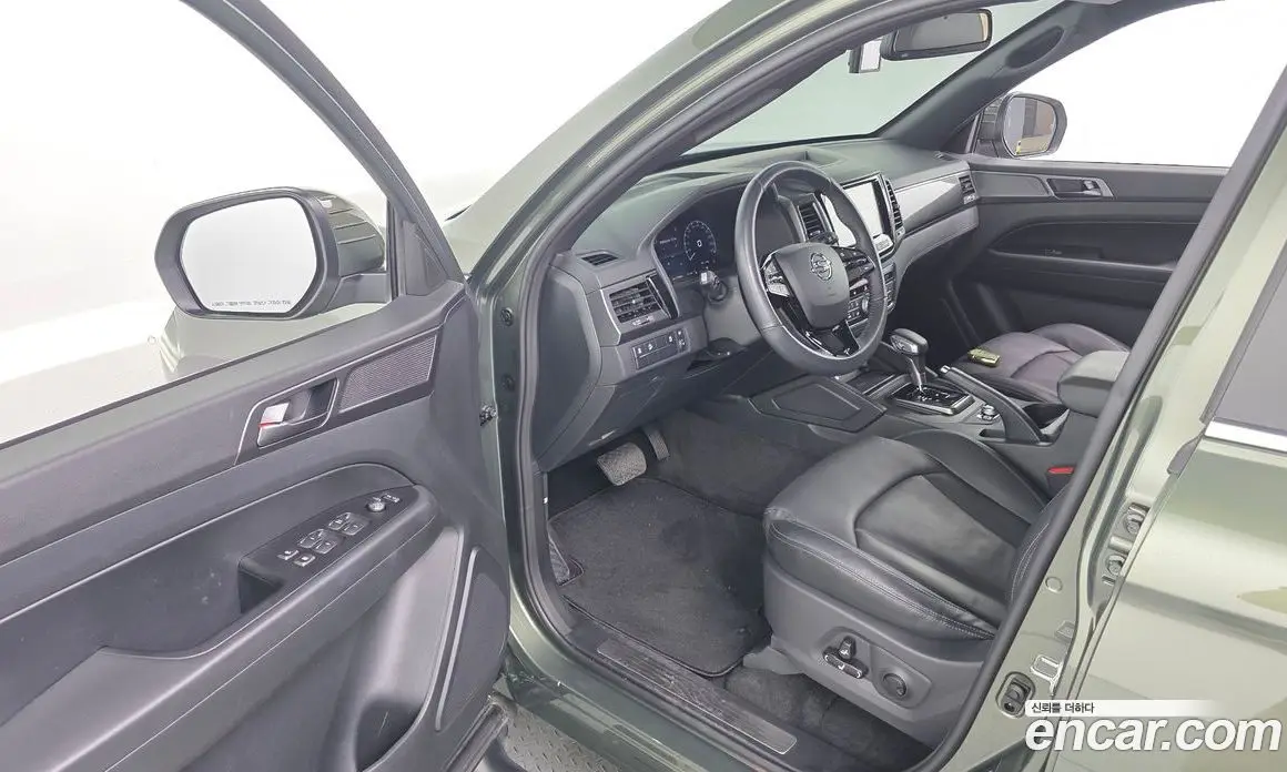 SsangYong Rexton 2023 2.2 автомат (гидро), фото 16