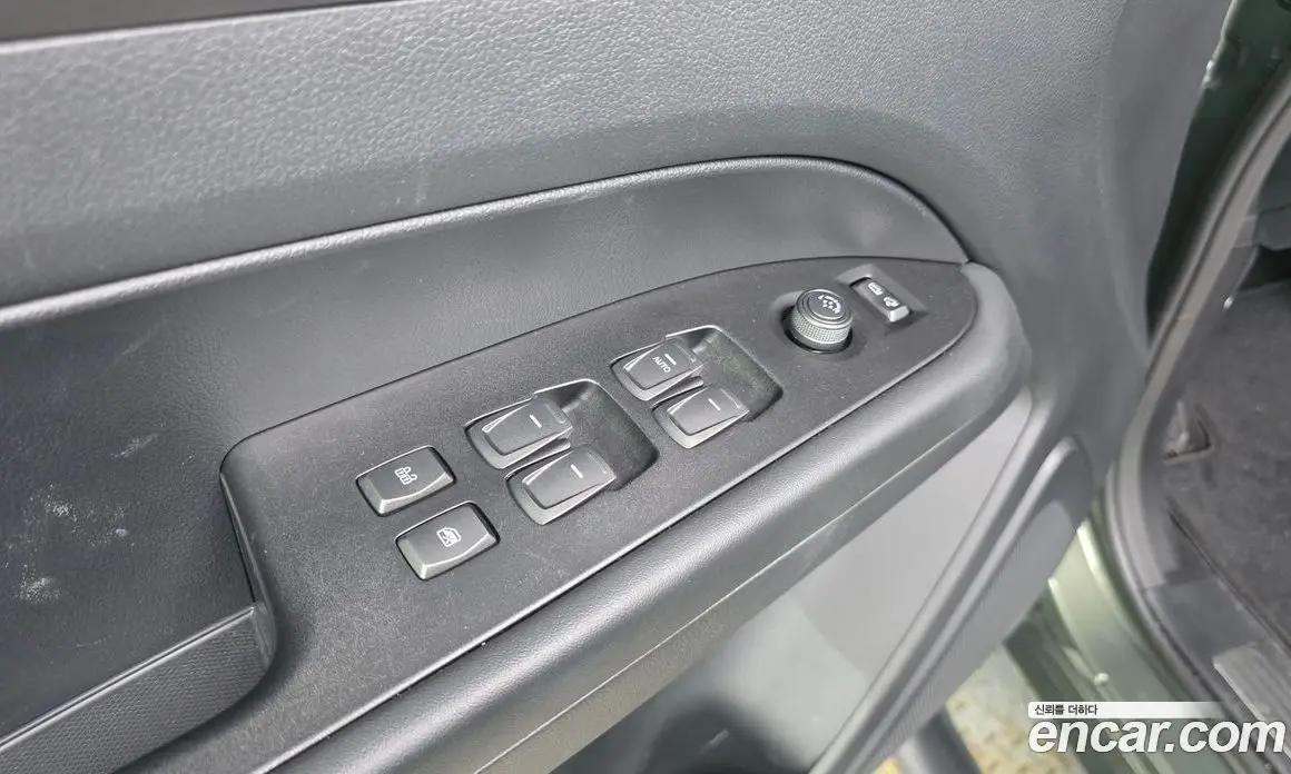 SsangYong Rexton 2023 2.2 автомат (гидро), фото 17
