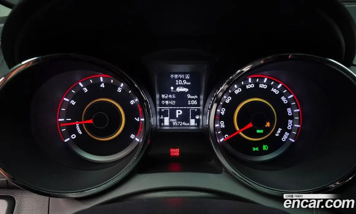SsangYong TIBOLI 2015 1.6 автомат (гидро), фото 11