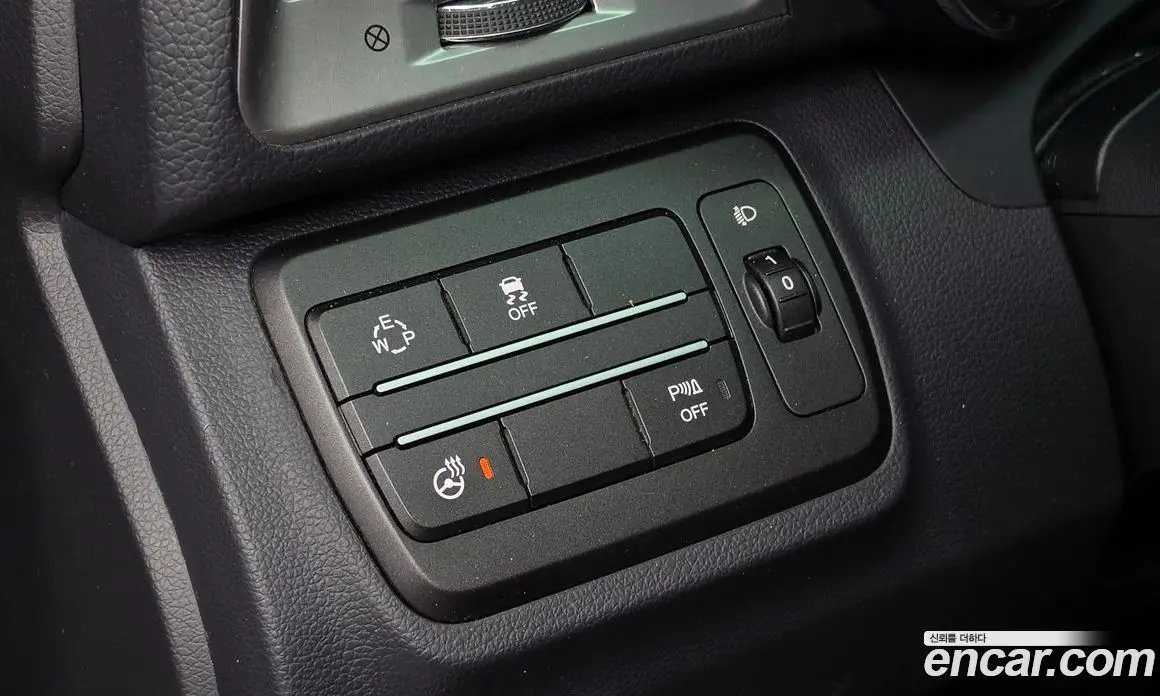 SsangYong TIBOLI 2015 1.6 автомат (гидро), фото 22