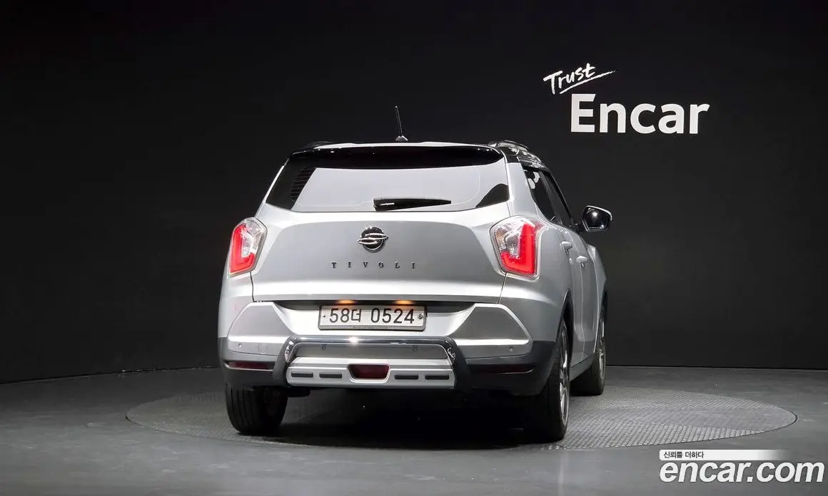 SsangYong TIBOLI 2015 1.6 автомат (гидро), фото 4
