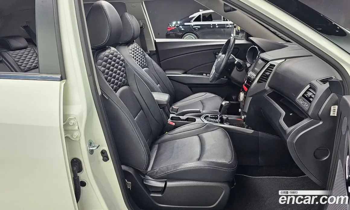 SsangYong TIBOLI 2017 1.6 автомат (гидро), фото 16