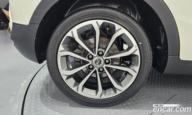SsangYong TIBOLI 2017 1.6 автомат (гидро), миниатюра 5