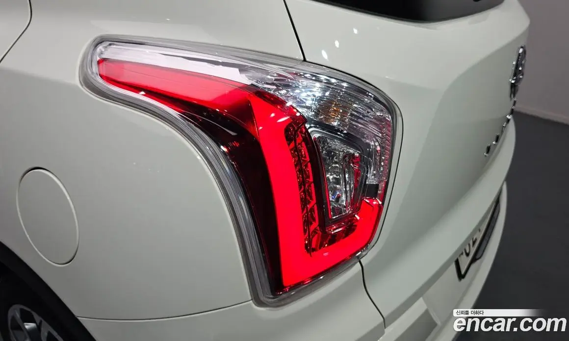 SsangYong TIBOLI 2017 1.6 автомат (гидро), фото 9