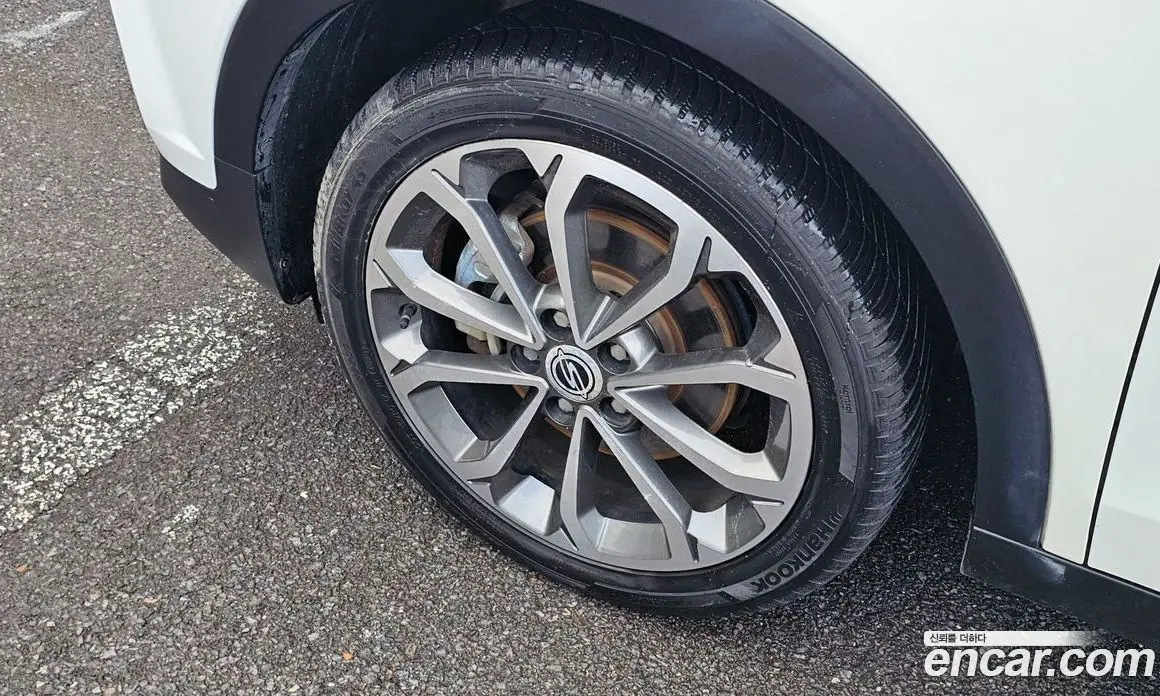 SsangYong TIBOLI 2017 1.6 автомат (гидро), фото 18