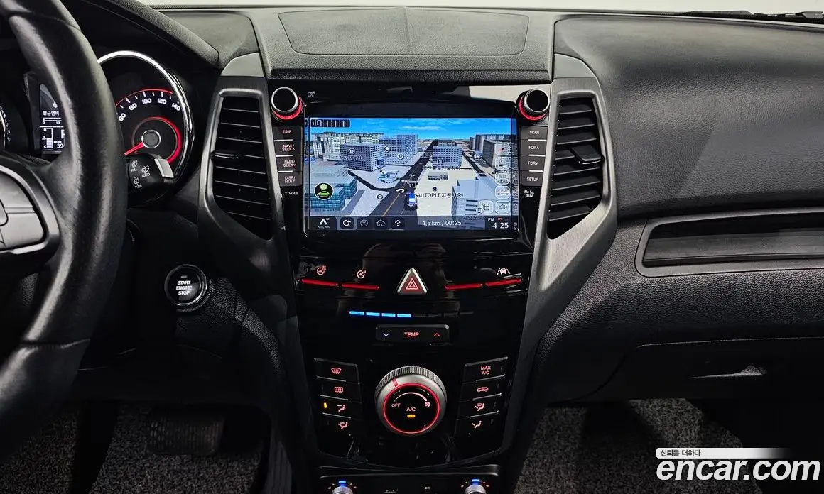 SsangYong TIBOLI 2018 1.6 автомат (гидро), фото 14