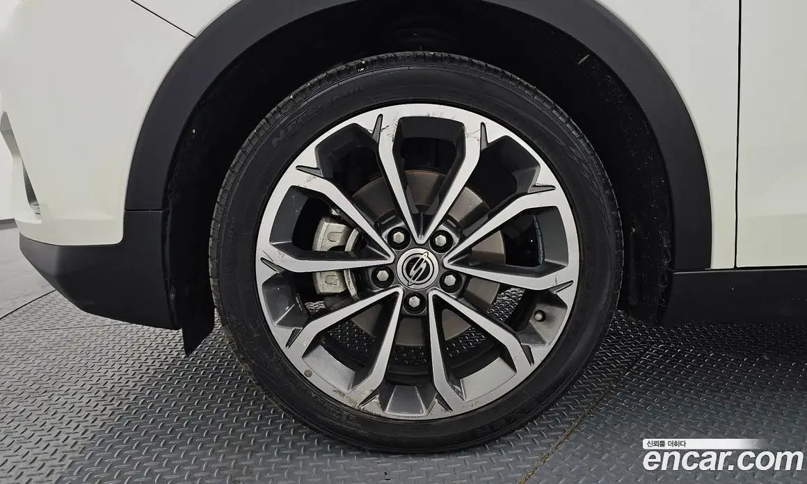 SsangYong TIBOLI 2018 1.6 автомат (гидро), фото 5
