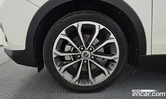 SsangYong TIBOLI 2018 1.6 автомат (гидро), миниатюра 5
