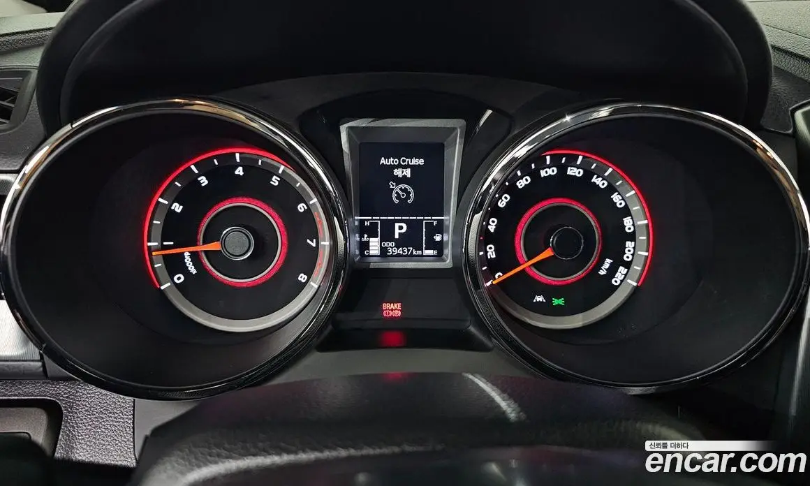 SsangYong TIBOLI 2018 1.6 автомат (гидро), фото 8