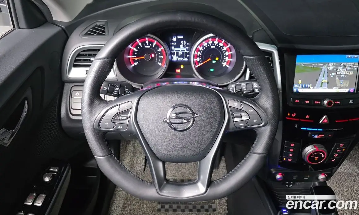 SsangYong TIBOLI 2019 1.6 автомат (гидро), фото 13