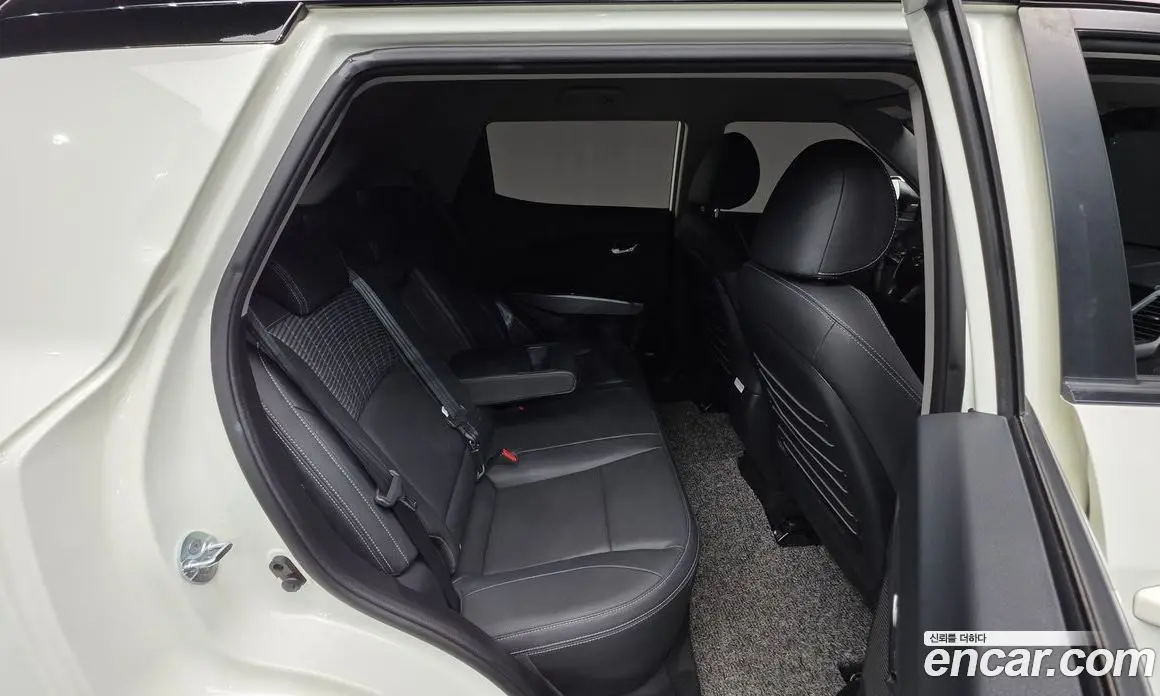 SsangYong TIBOLI 2019 1.6 автомат (гидро), фото 18