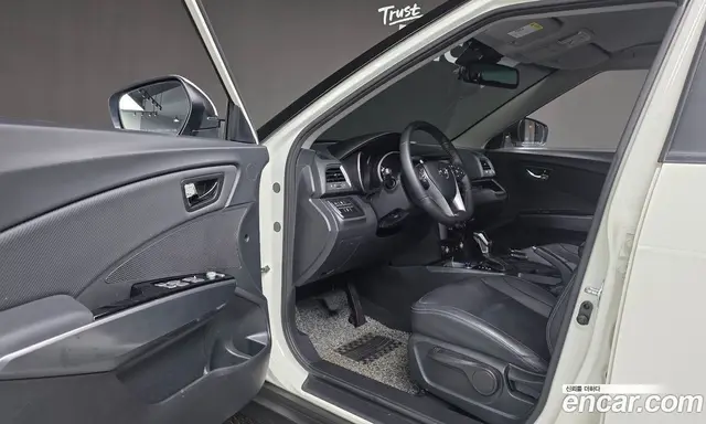 SsangYong TIBOLI 2019 1.6 автомат (гидро), миниатюра 10