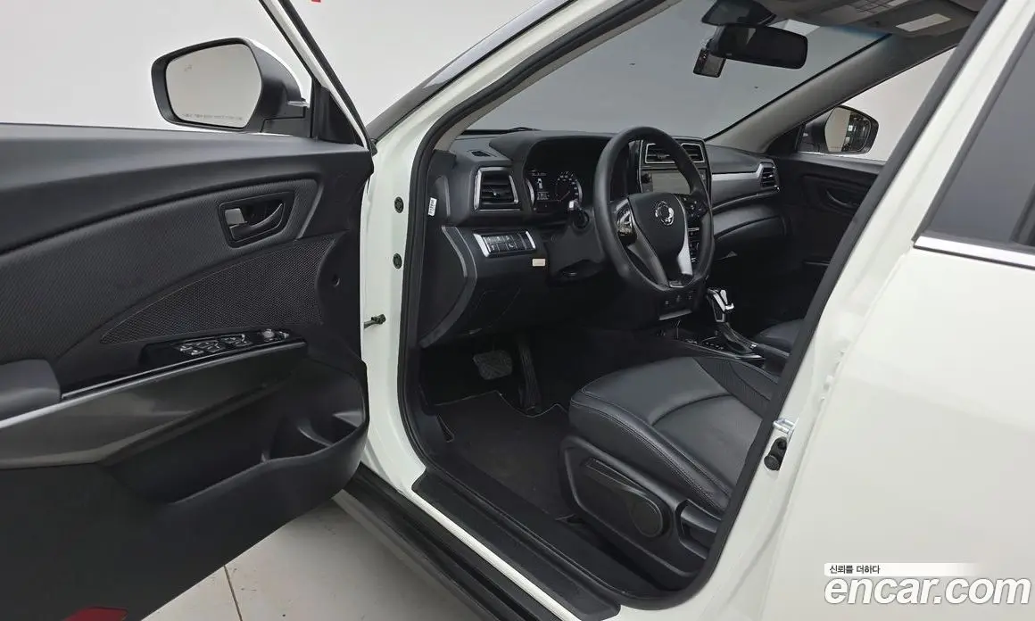 SsangYong TIBOLI 2020 1.5 автомат (гидро), фото 10