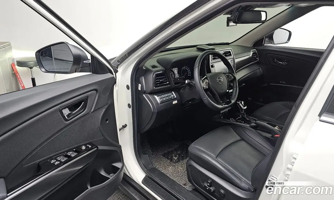 SsangYong TIBOLI 2023 1.5 автомат (гидро), фото 13