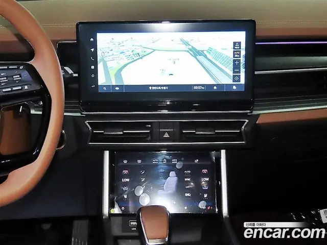 SsangYong Torres 2023 1.5 автомат (гидро), миниатюра 11