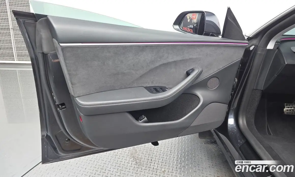 Tesla Model 3 2025 0.2 автомат (гидро), фото 13