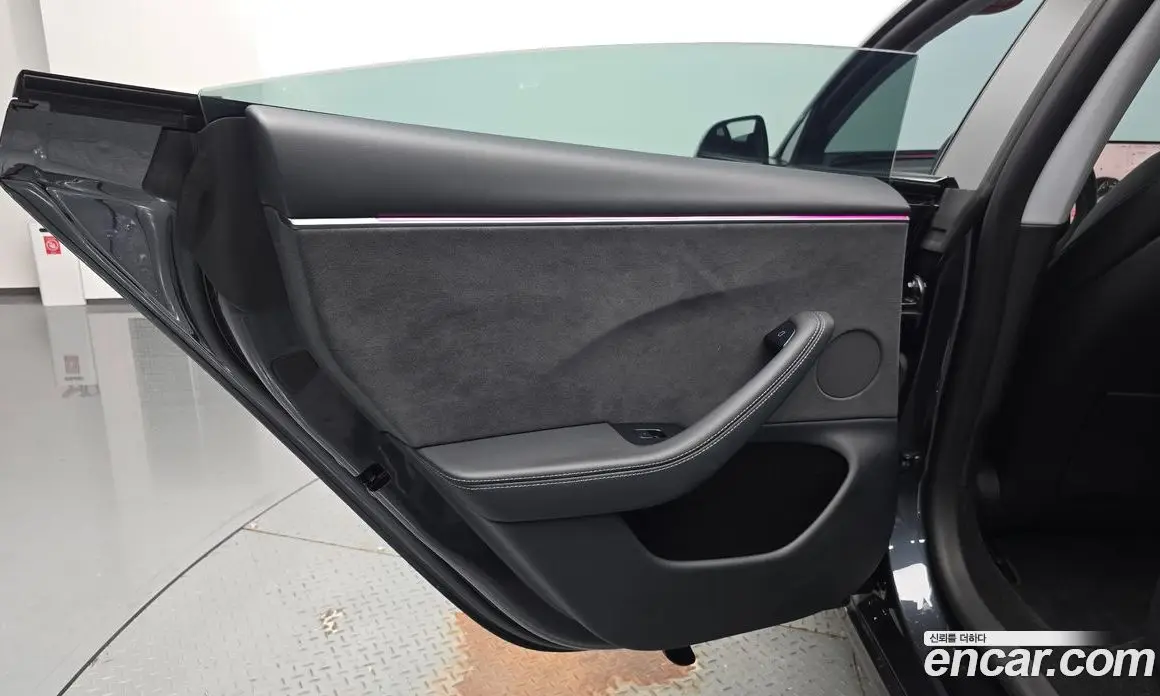 Tesla Model 3 2025 0.2 автомат (гидро), фото 14