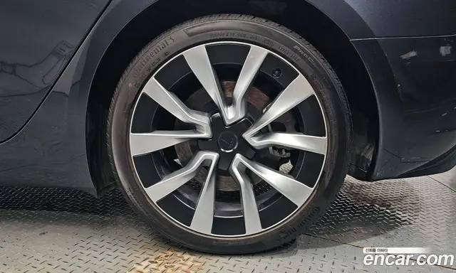 Tesla Model 3 2025 0.2 автомат (гидро), миниатюра 6