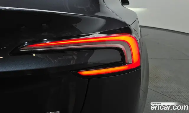Tesla Model 3 2025 0.2 автомат (гидро), миниатюра 8
